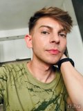 Krisz budai szexpartner